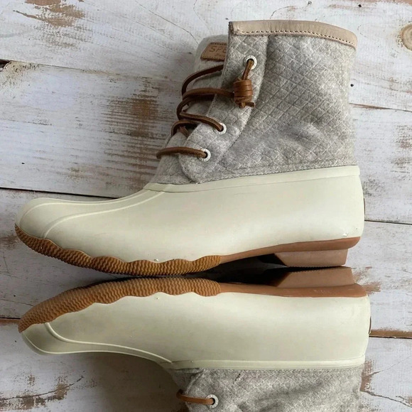 SPERRY Women’s Saltwater Wool Embossed Duck Boot waterproof sz 8.5 warm EUC - Picture 10 of 11